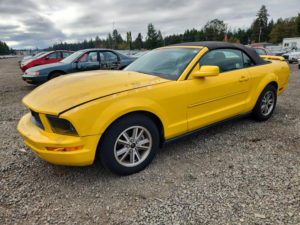 2005 Ford Mustang მანქანა იყიდება აუქციონზე, vin: 1ZVFT84N155182448, აუქციონის ნომერი: 71412126