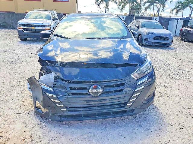 72994436 :رقم المزاد ، 3N1CN8DVXPL832173 vin ، 2023 Nissan Versa مزاد بيع
