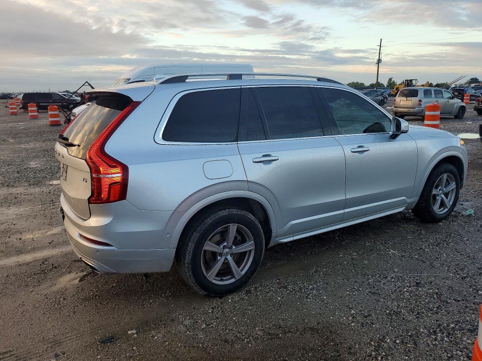 2017 Volvo Xc90 მანქანა იყიდება აუქციონზე, vin: YV4102KK7H1105586, აუქციონის ნომერი: 70149476