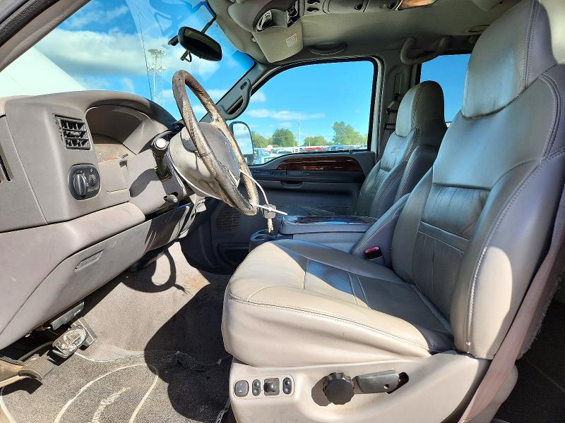 Продажа на аукционе авто 2000 Ford Excursion, vin: 1FMNU42S5YEB17356, номер лота: 73281506
