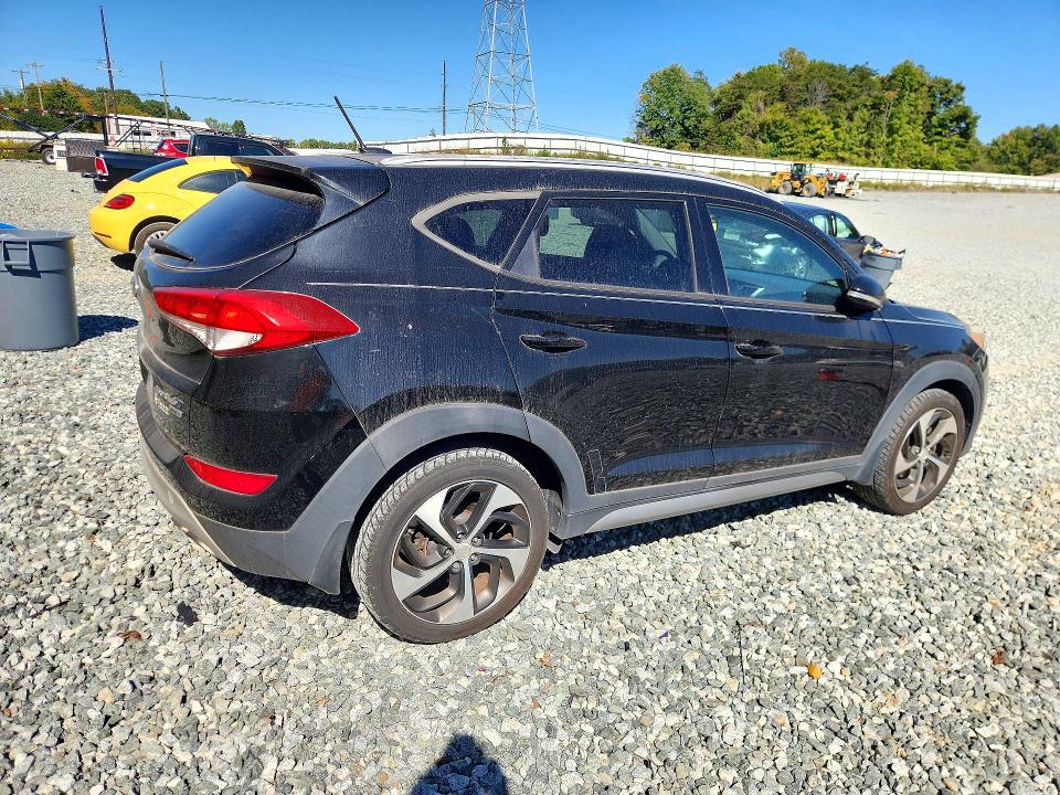 Aukcja sprzedaży 2017 Hyundai Tucson, vin: KM8J3CA21HU301874, numer aukcji: 72202996