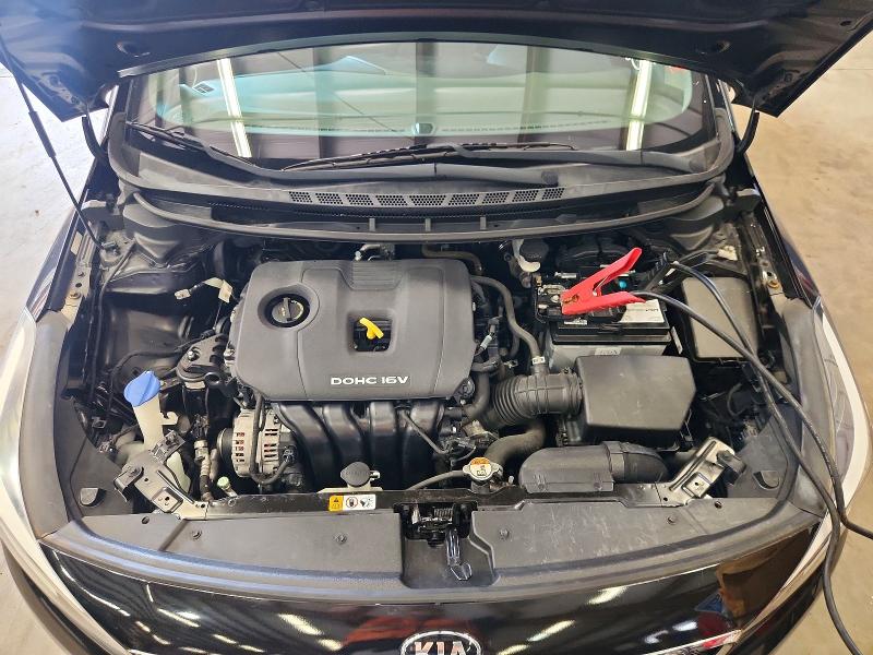 71737106 :رقم المزاد ، 3KPFK4A72JE230784 vin ، 2018 Kia Forte مزاد بيع