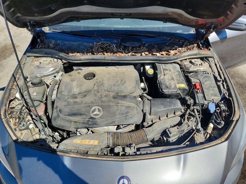 72120556 :رقم المزاد ، WDDSJ4EB7FN205694 vin ، 2015 Mercedes-benz Cla مزاد بيع