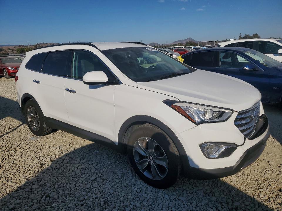 Продажа на аукционе авто 2016 Hyundai Santa Fe, vin: KM8SM4HF2GU144385, номер лота: 71598836