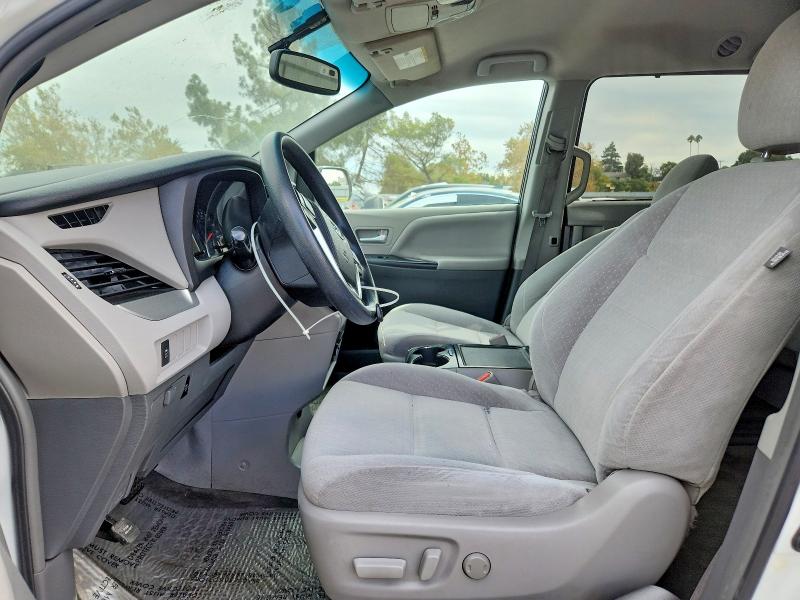 Продажа на аукционе авто 2016 Toyota Sienna, vin: 5TDKK3DC6GS727563, номер лота: 68717186