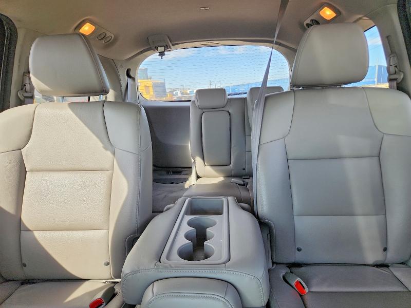70500466 :رقم المزاد ، 5FNRL5H99EB505980 vin ، 2014 Honda Odyssey مزاد بيع