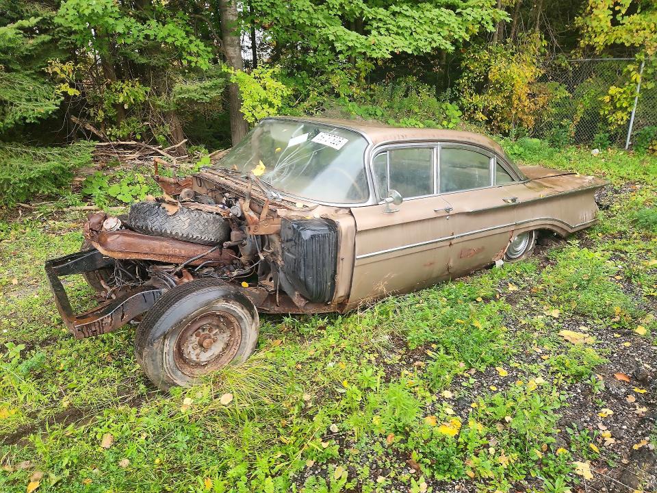 1960 Oldsmobile Super 88 მანქანა იყიდება აუქციონზე, vin: 0351908647, აუქციონის ნომერი: 69737826