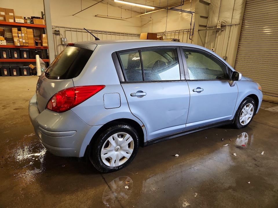 2011 Nissan Versa მანქანა იყიდება აუქციონზე, vin: 3N1BC1CP9BL445876, აუქციონის ნომერი: 72138186