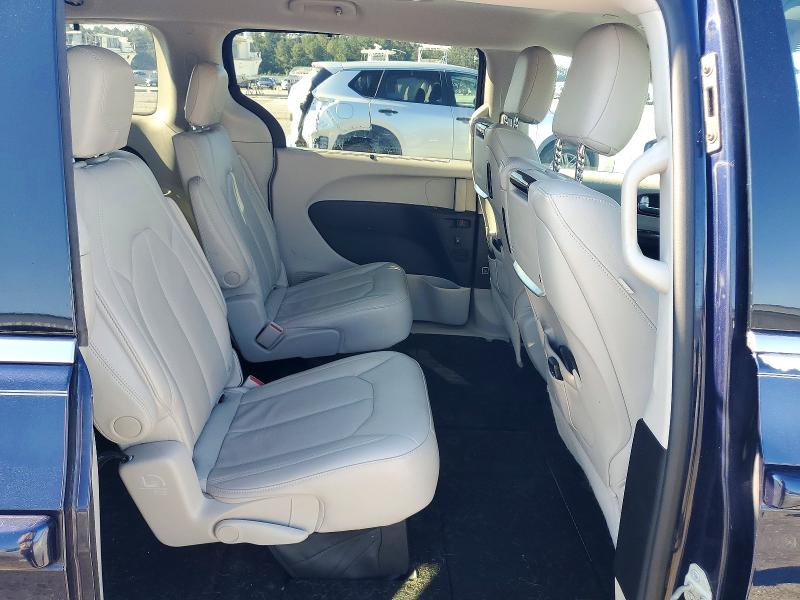 Продажа на аукционе авто 2018 Chrysler Pacifica, vin: 2C4RC1EG5JR108518, номер лота: 71553586