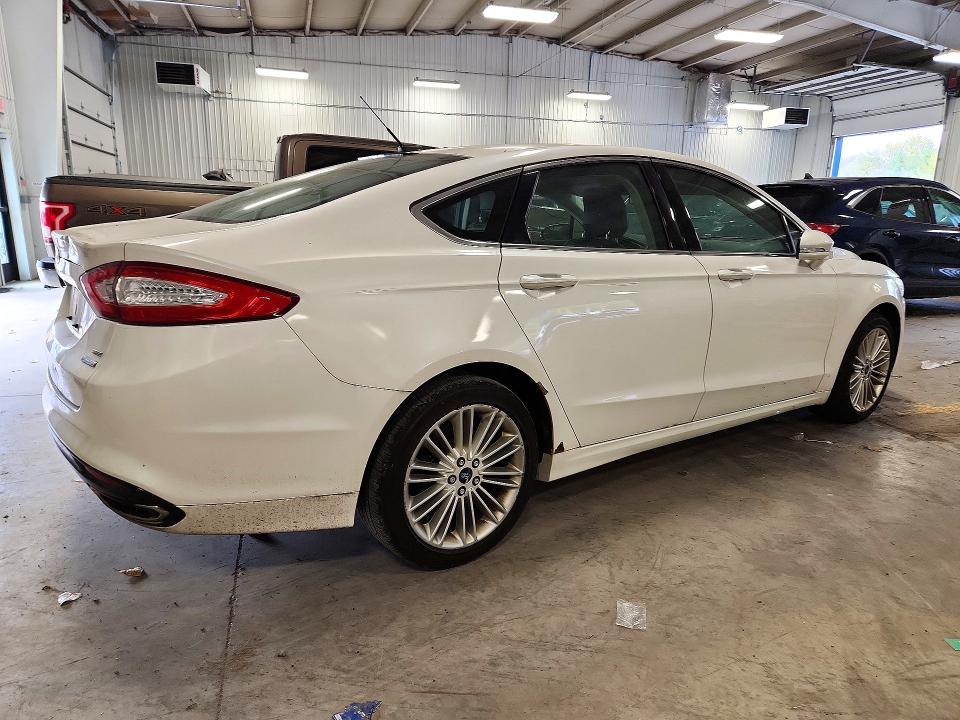 2014 Ford Fusion მანქანა იყიდება აუქციონზე, vin: 3FA6P0H97ER332510, აუქციონის ნომერი: 70918736