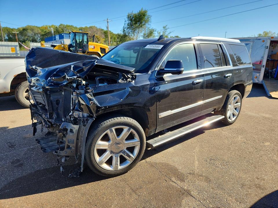 Продажа на аукционе авто 2019 Cadillac Escalade, vin: 1GYS4BKJ8KR218145, номер лота: 72050666