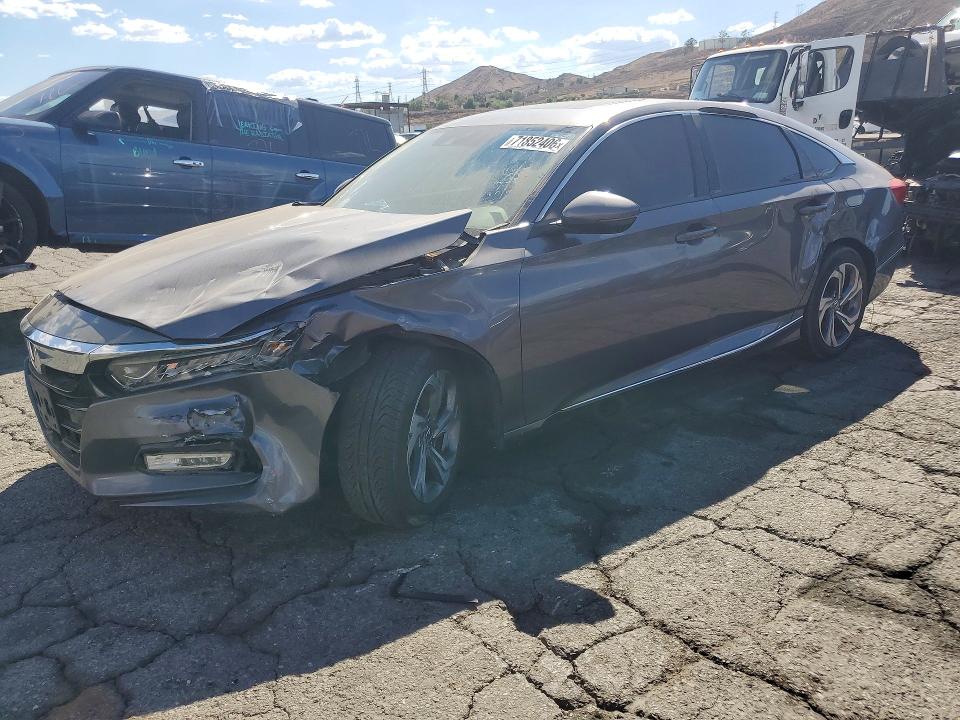 Auction sale of the 2018 Honda Accord, vin: 1HGCV1F58JA080524, lot number: 71852406