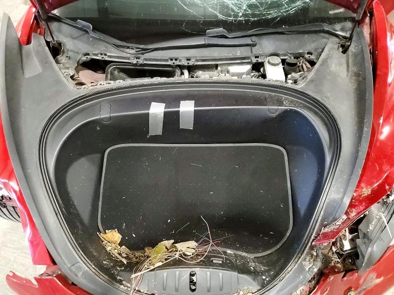 Продажа на аукционе авто 2018 Tesla Model 3, vin: 5YJ3E1EA1JF051340, номер лота: 71069876