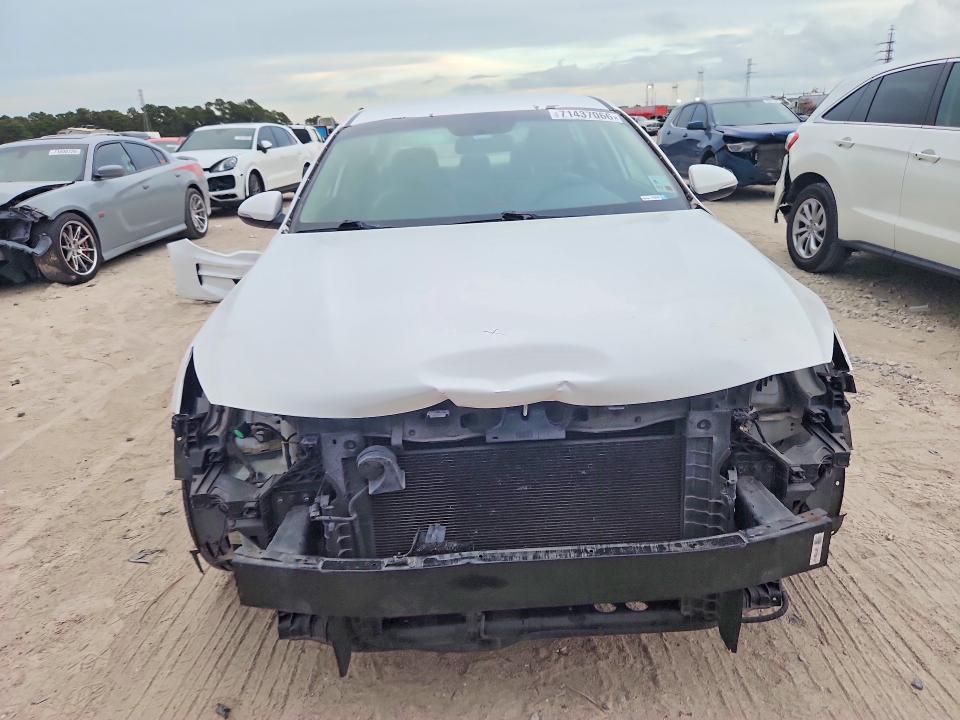 Продажа на аукционе авто 2018 Kia Optima, vin: 5XXGT4L31JG249782, номер лота: 71437066