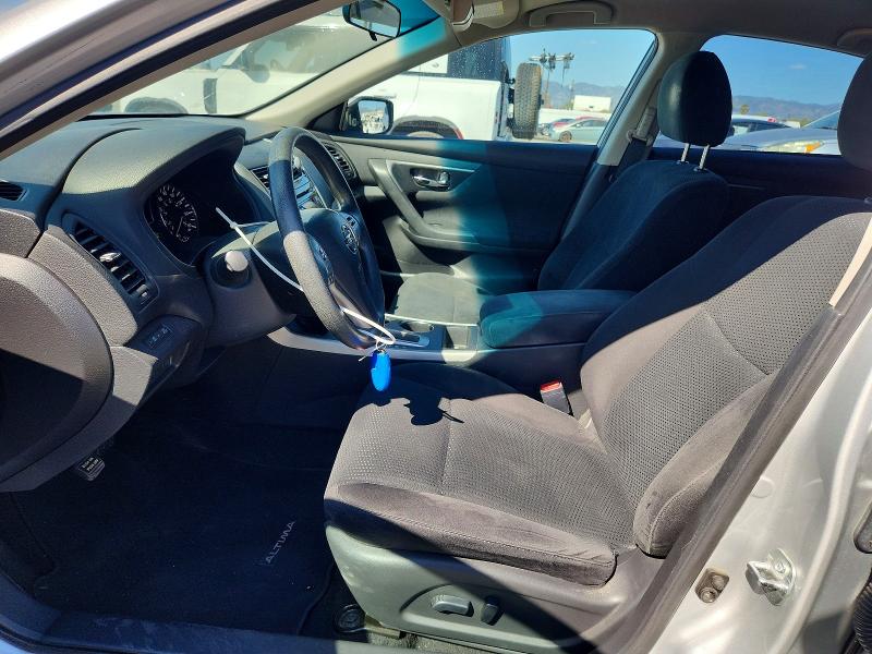 2015 Nissan Altima მანქანა იყიდება აუქციონზე, vin: 1N4AL3AP8FN363026, აუქციონის ნომერი: 71777986