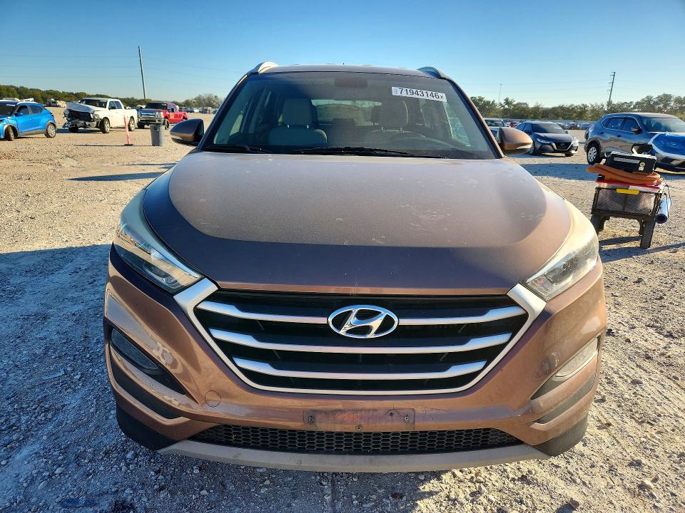 Продажа на аукционе авто 2017 Hyundai Tucson, vin: KM8J33A23HU392761, номер лота: 71943146