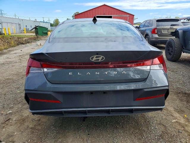 Auction sale of the 2025 Hyundai Elantra, vin: KMHLM4DG4SU090700, lot number: 71664096