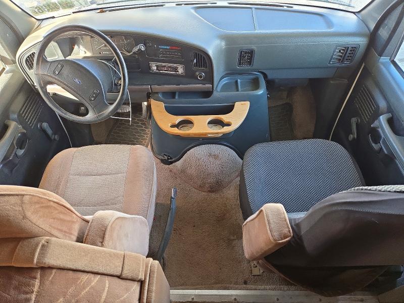 71576436 :رقم المزاد ، 1FDKE30G2NHA21901 vin ، 1992 Ford Econoline مزاد بيع