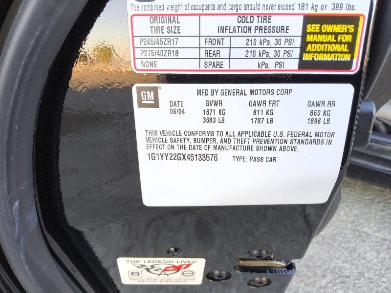 72562926 :رقم المزاد ، 1G1YY22GX45133576 vin ، 2004 Chevrolet Corvette مزاد بيع