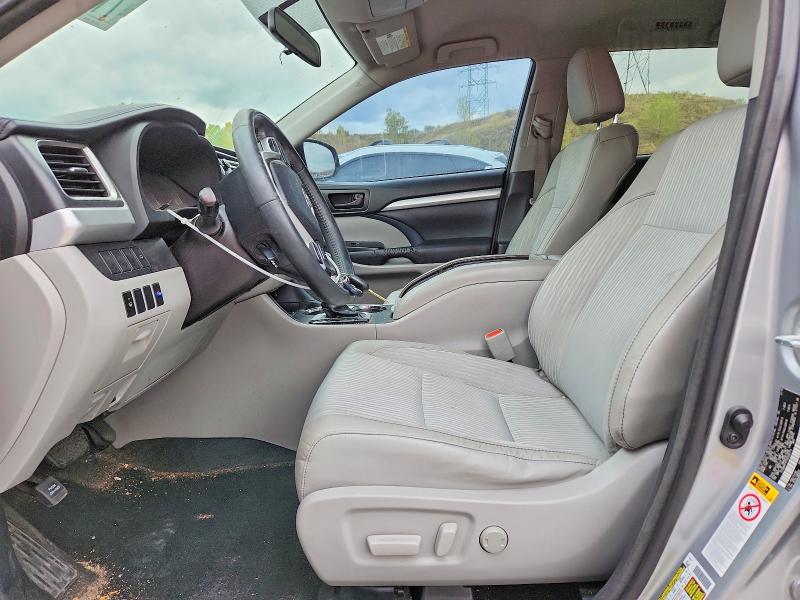 71073086 :رقم المزاد ، 5TDBKRFH7GS226774 vin ، 2016 Toyota Highlander مزاد بيع