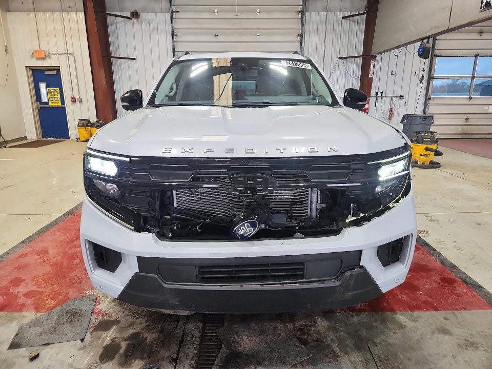 Продаж на аукціоні авто 2025 Ford Expedition, vin: 1FMJK1J81SEA08862, номер лоту: 72817066