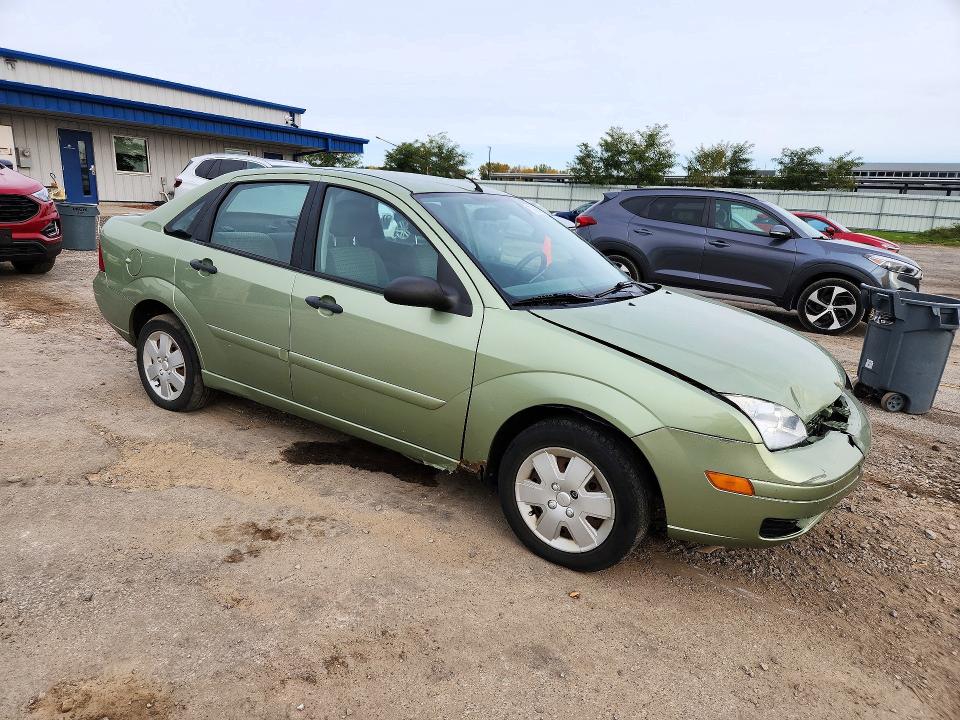70903516 :رقم المزاد ، 1FAFP34N57W108589 vin ، 2007 Ford Focus مزاد بيع