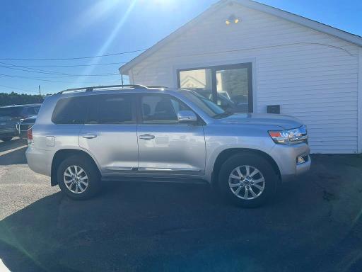 Продажа на аукционе авто 2018 Toyota Land Cruiser, vin: JTMCY7AJ7J4071759, номер лота: 72478746
