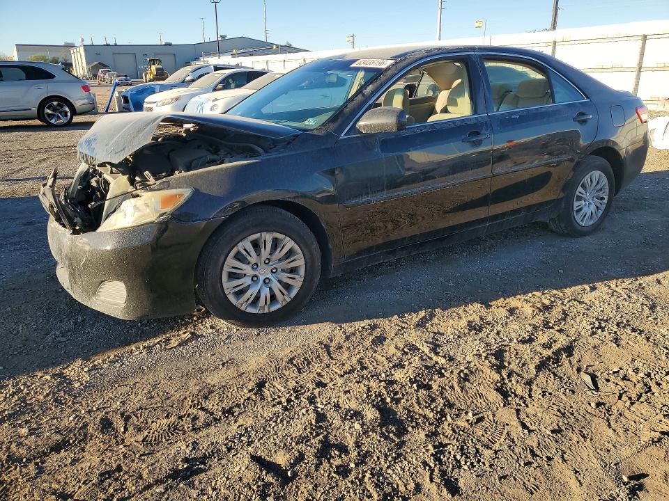 63435196 :رقم المزاد ، 4T1BF3EK3AU549782 vin ، 2010 Toyota Camry مزاد بيع