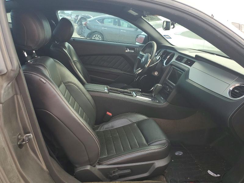 Продажа на аукционе авто 2014 Ford Mustang, vin: 1ZVBP8AM8E5217145, номер лота: 71880246