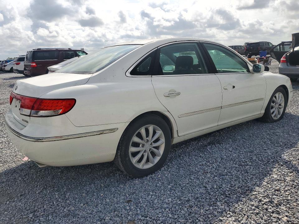 2006 Hyundai Azera მანქანა იყიდება აუქციონზე, vin: KMHFC46F66A120484, აუქციონის ნომერი: 71380426