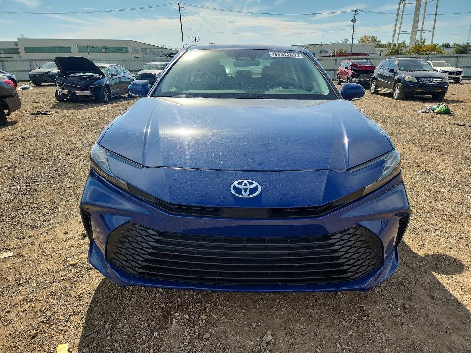 72216256 :رقم المزاد ، 4T1DAACK2SU006584 vin ، 2025 Toyota Camry مزاد بيع