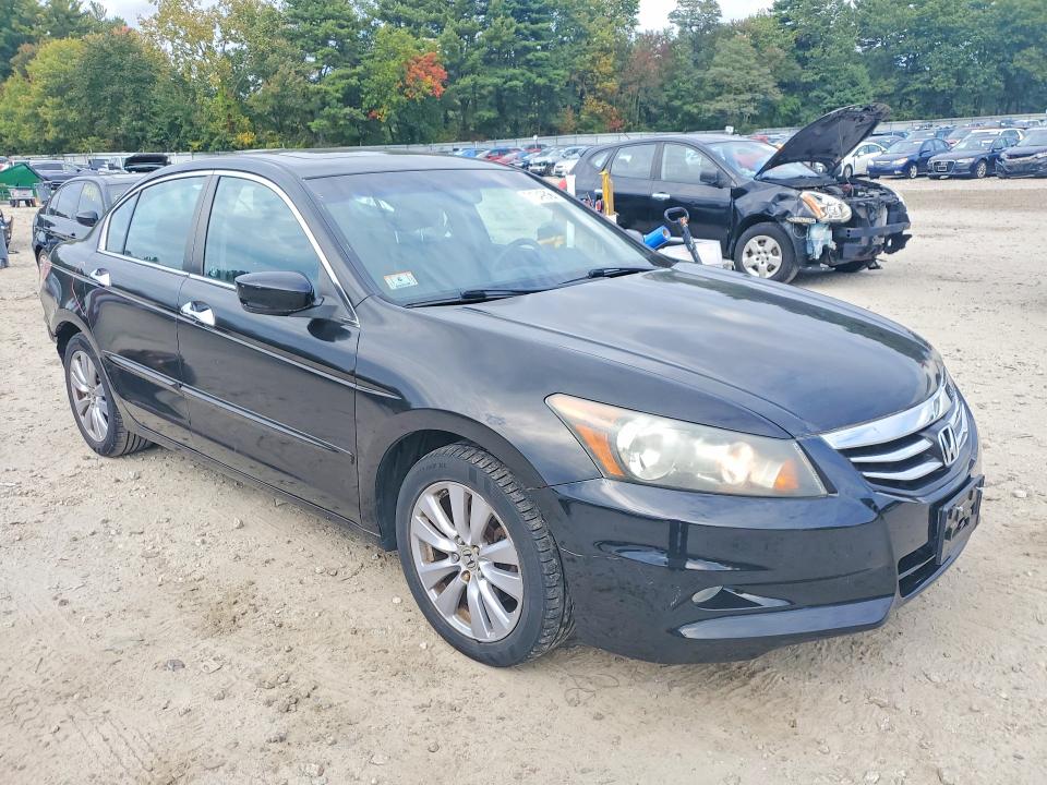 Aukcja sprzedaży 2011 Honda Accord, vin: 1HGCP3F86BA013356, numer aukcji: 71049836