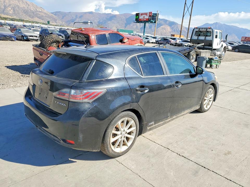 2011 Lexus Ct მანქანა იყიდება აუქციონზე, vin: JTHKD5BH6B2030560, აუქციონის ნომერი: 70749516
