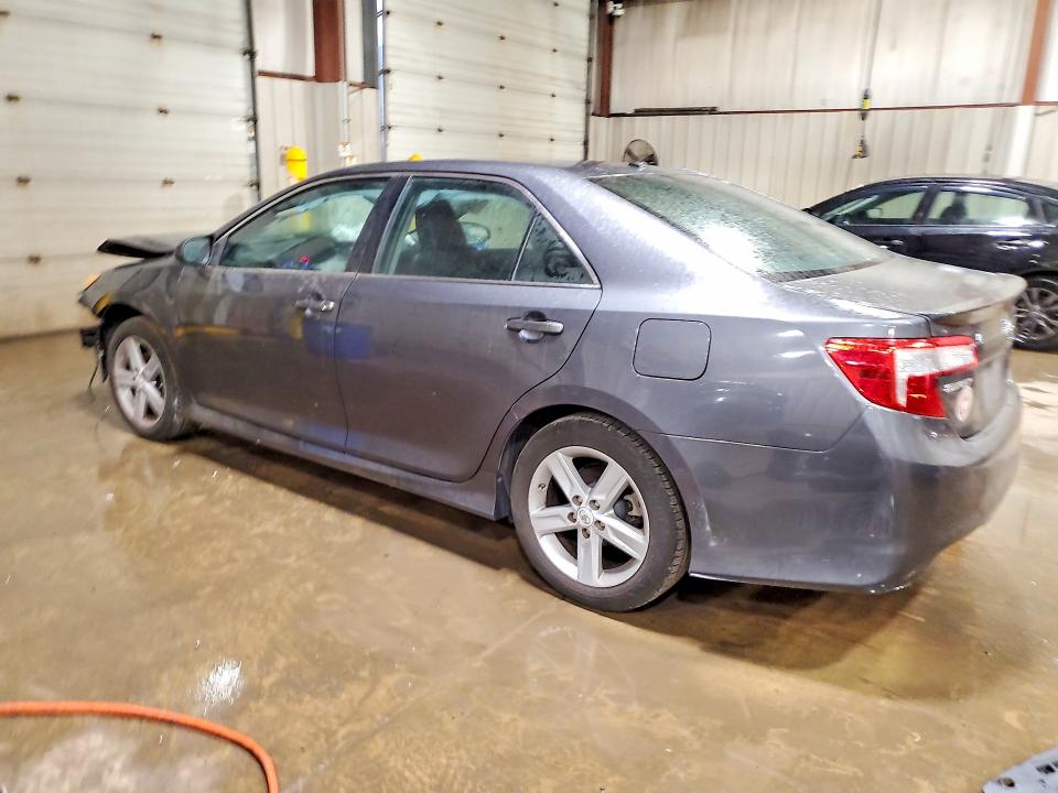 71153426 :رقم المزاد ، 4T1BF1FK3CU062622 vin ، 2012 Toyota Camry مزاد بيع