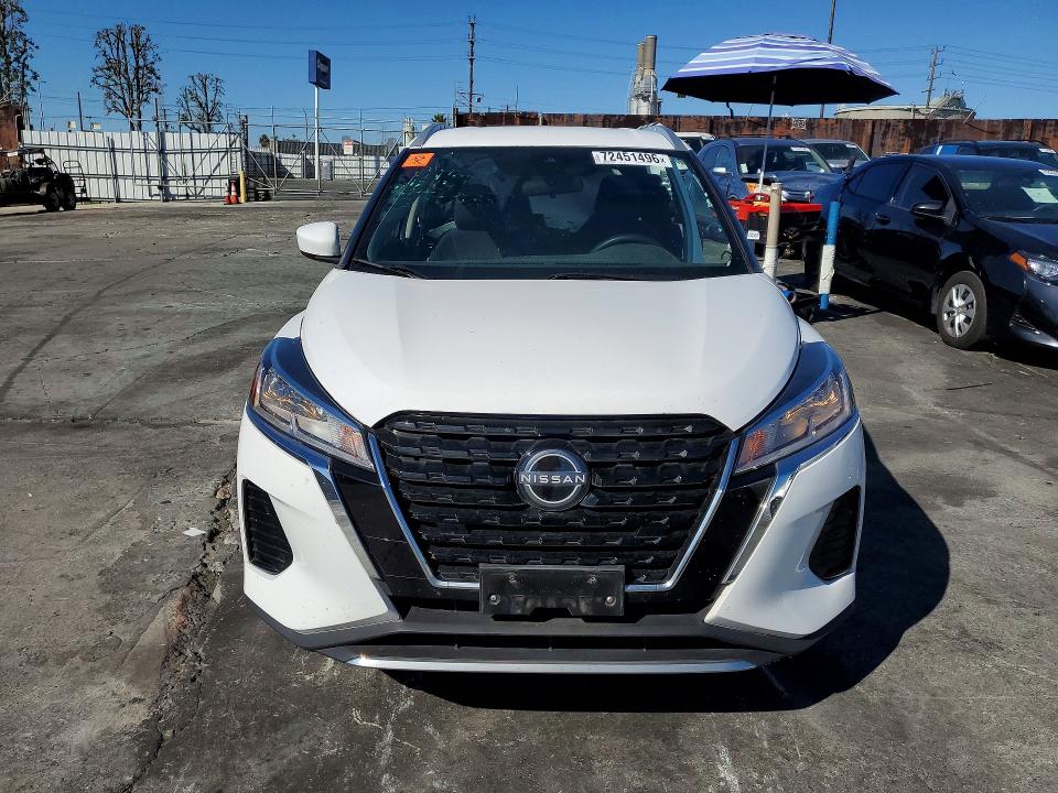 72451496 :رقم المزاد ، 3N1CP5CV2PL521248 vin ، 2023 Nissan Kicks مزاد بيع