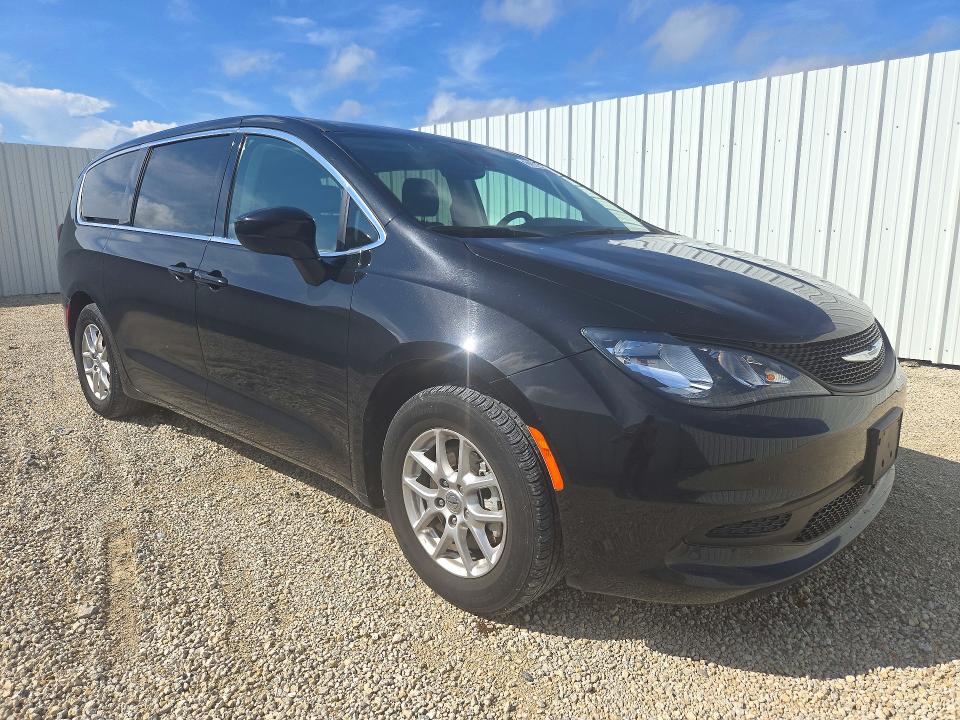 Продаж на аукціоні авто 2024 Chrysler Voyager, vin: 2C4RC1CG1RR186311, номер лоту: 72363846