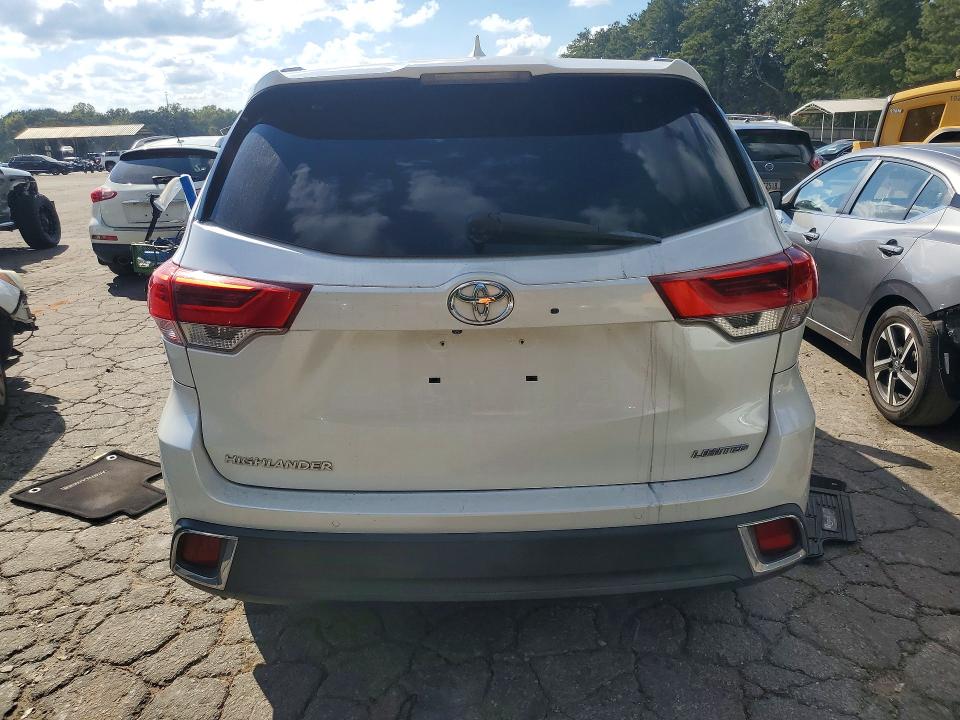 Продажа на аукционе авто 2017 Toyota Highlander, vin: 5TDYZRFH2HS218279, номер лота: 71197456