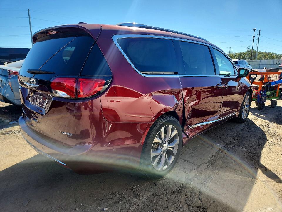 71720366 :رقم المزاد ، 2C4RC1GG8LR125409 vin ، 2020 Chrysler Pacifica مزاد بيع