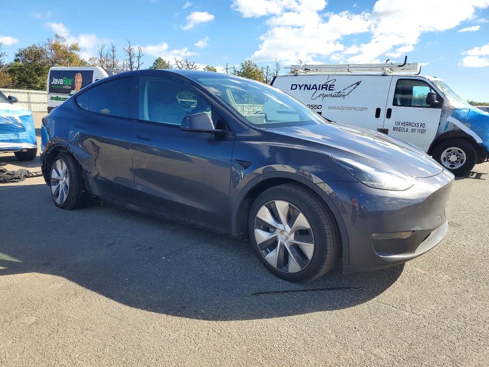 Продажа на аукционе авто 2024 Tesla Model Y, vin: 7SAYGDEE2RA286491, номер лота: 72502086
