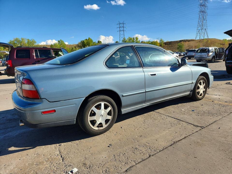 1995 Honda Accord მანქანა იყიდება აუქციონზე, vin: 1HGCD7257SA019923, აუქციონის ნომერი: 71200136