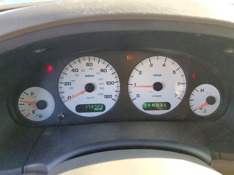 Продаж на аукціоні авто 2002 Chrysler Town & Country, vin: 2C4GP74L02R717787, номер лоту: 73566676