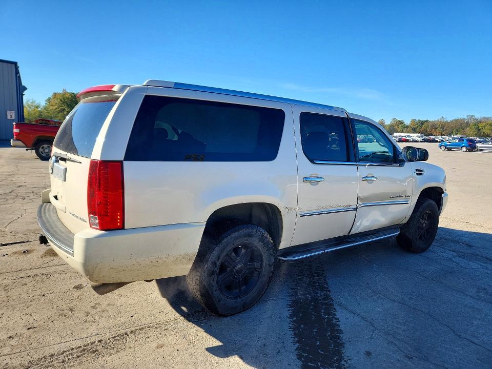 2013 Cadillac Escalade მანქანა იყიდება აუქციონზე, vin: 1GYS4HEF9DR374787, აუქციონის ნომერი: 71714996