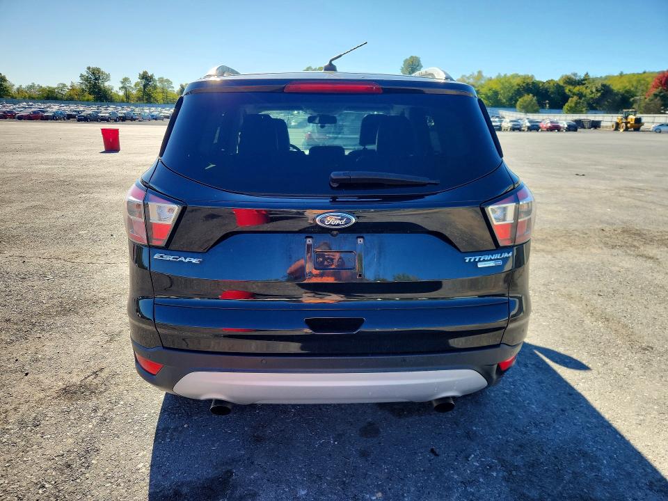 71980716 :رقم المزاد ، 1FMCU9J93HUE52205 vin ، 2017 Ford Escape مزاد بيع