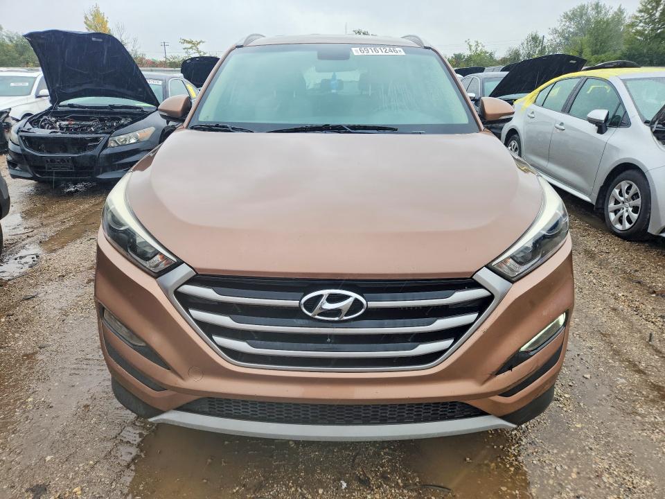 Продажа на аукционе авто 2017 Hyundai Tucson, vin: KM8J33A23HU352180, номер лота: 69161246