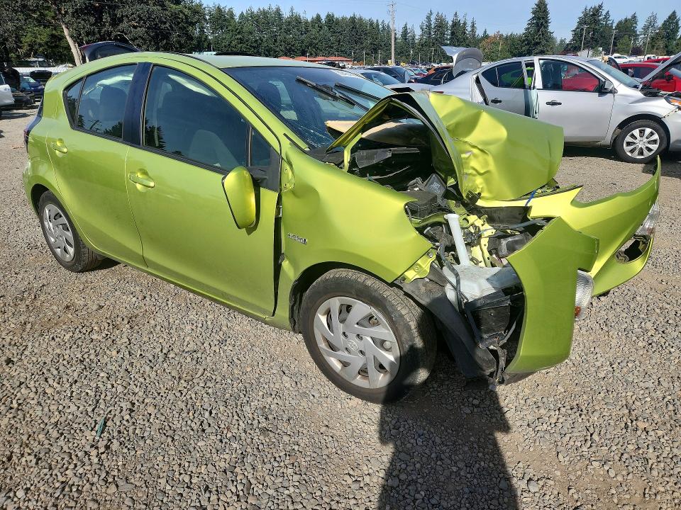 2015 Toyota Prius C მანქანა იყიდება აუქციონზე, vin: JTDKDTB36F1111984, აუქციონის ნომერი: 69464486