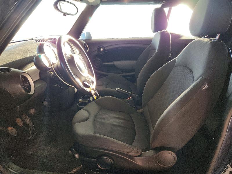 2010 Mini Cooper მანქანა იყიდება აუქციონზე, vin: WMWMR3C52ATZ18782, აუქციონის ნომერი: 72105476
