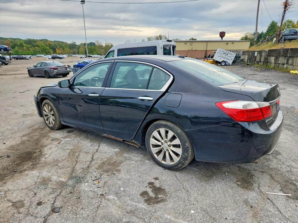 2013 Honda Accord მანქანა იყიდება აუქციონზე, vin: 1HGCR3F8XDA047314, აუქციონის ნომერი: 70780416