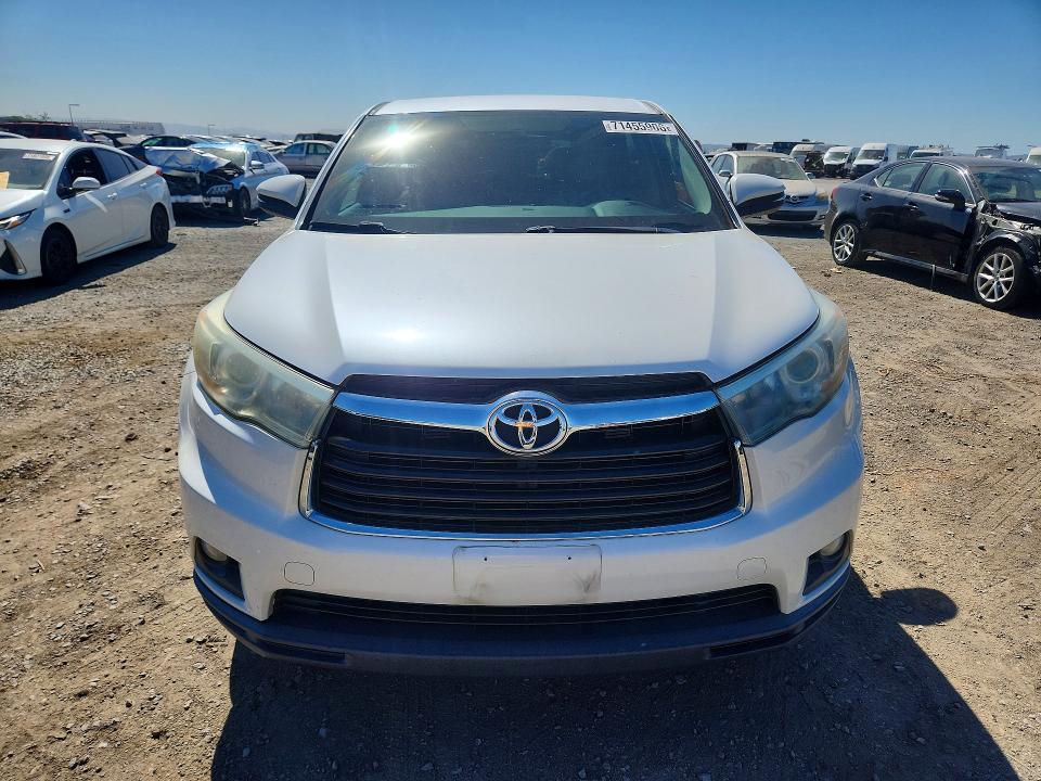 71455906 :رقم المزاد ، 5TDZKRFH5FS071025 vin ، 2015 Toyota Highlander مزاد بيع