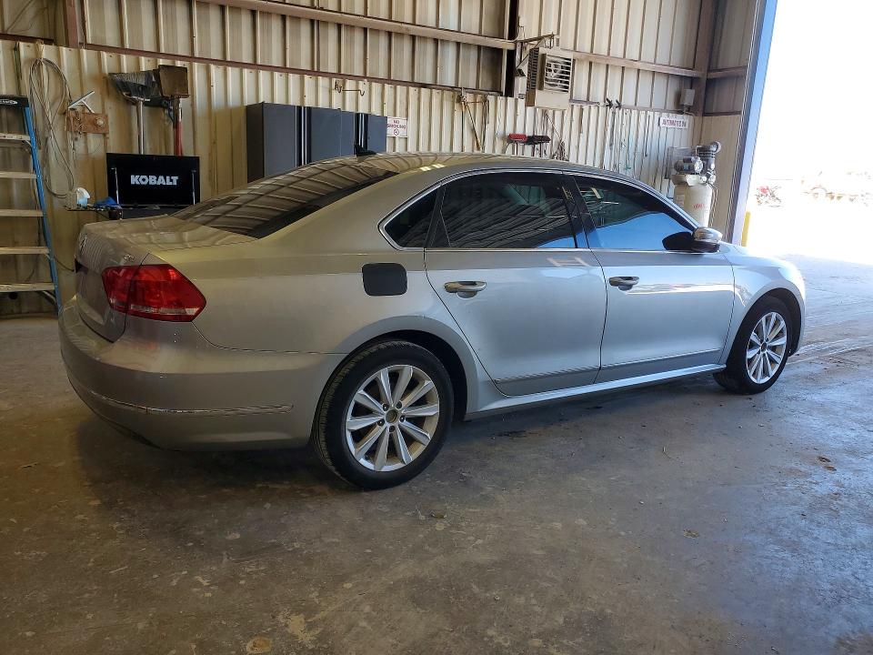 Aukcja sprzedaży 2013 Volkswagen Passat, vin: 1VWCH7A33DC004570, numer aukcji: 72040706
