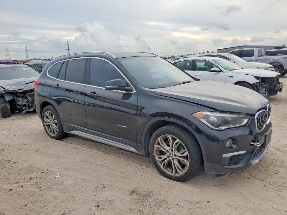 71418116 :رقم المزاد ، WBXHT3Z30H4A53655 vin ، 2017 Bmw X1 مزاد بيع